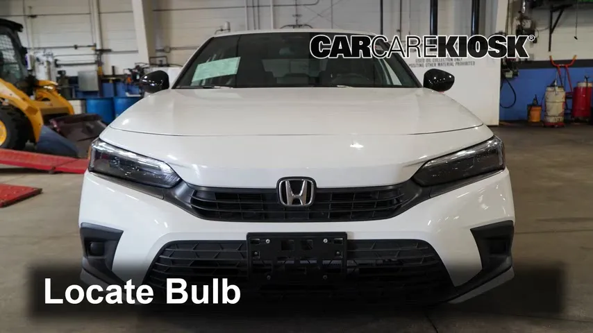 2022 Honda Civic Sport 2.0L 4 Cyl. Éclairage Feu antibrouillard (remplacer l'ampoule)
